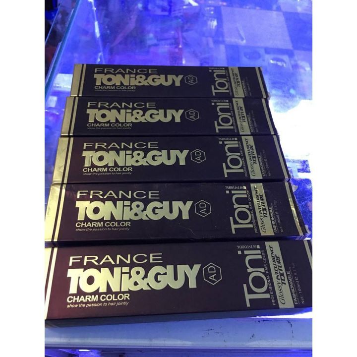 Toni&Guy là một trong những thương hiệu chăm sóc tóc nổi tiếng nhất trên thế giới. Họ luôn cung cấp các sản phẩm chất lượng và độc đáo cho khách hàng của mình. Hãy xem bức ảnh này để khám phá những sản phẩm tuyệt vời của Toni&Guy.