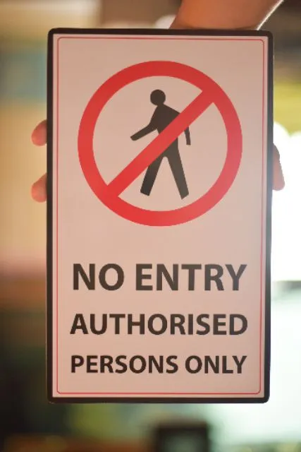 No Entry 💥 มีพร้อมส่ง 💥 ป้ายห้ามเข้า แบบแปะกระจกหรือผนัง ด้านหลังมีกาว ...