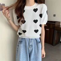 Fashion girl ink? สินค้าพร้อมส่ง เสื้อผ้าผู้หญิง เสื้อยืดไหมพรม คอกลมเเต่งรูปหัวใจ งานกำลังฮิต รุ่นDMN16?