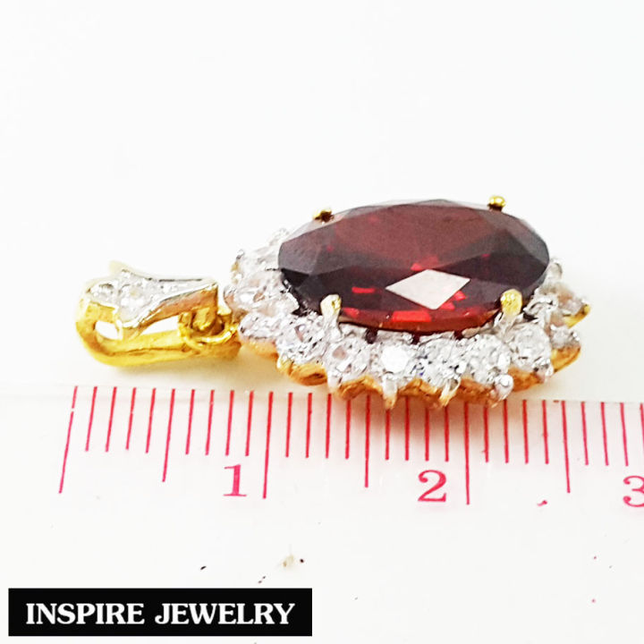 inspire-jewelry-ชุดเซ็ทเครื่องประดับพลอยโกเมน-จี้พลอยโกเมนล้อมเพชรพร้อมสร้อยคอ-และต่างหูพลอยโกเมนล้อมเพชร-สวยงามมาก-งานจิวเวลลี่