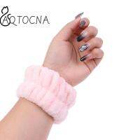 ‘；【。 1PC Plush Wrist Waterproof Hair Band Women Wash  And Make Up Wrist Strap Headbands Female Fashion Accesories