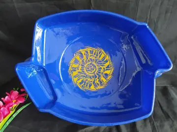 Beyblade Metal Fusion Battle Top Stadium - Pegasus Thunderwhip