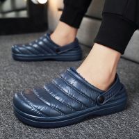 Winter Men Sandals 2020 Men Beach Shoes Home Slippers Solid plush Warm Flip Flop Plush Garden Sandals Clogs Outside waterproof