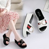 Thick soles slippers female 2023 summer cool new slippers female fashion leisure shopping with font color beach shoes