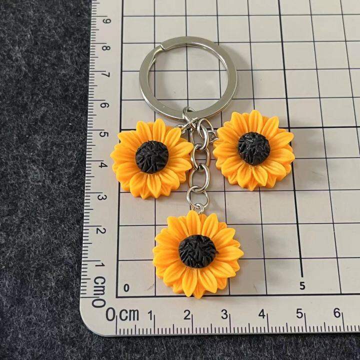 golden-best-friend-gifts-cute-sun-flowers-resin-sunflower-keychain-flower