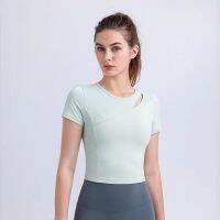 2022ใหม่6สี Lulu Yoga Tops Quick Dry Slim Fit ไหล่ Cutout Design ผู้หญิงเสื้อผ้าออกกำลังกายการฝึกอบรมฟิตเนสสุภาพสตรีกีฬา T เสื้อ