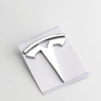 สำหรับ Tesla MODEL S X Logo 3D Fender ริม Badge Badge ตัวนูนติดฝากระโปรงท้ายสำหรับ Tesla สติกเกอร์ด้านข้างสติ๊กเกอร์สัญลักษณ์ป้ายบังโคลนรถข้าง (ด้านป้ายบังโคลนรถด้านสีเงิน)