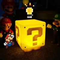 Super Marios Bros ชาร์จเห็ด Night Light USB คำถาม Mark อิฐ LED โคมไฟ Vocal ของเล่นเด็กตกแต่งห้อง Projector Light