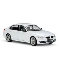 335I F30 BMW รถโมเดล Diecast สีขาว1:24รถใหม่ในกล่อง