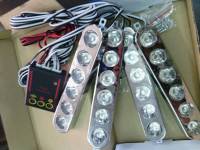 สีเหลือง ไฟกระพริบ LED 12 V ในชุด มี 4 แถว แถวละ 6 ดวง สว่างมากๆๆๆ  อะไหล่แต่งมอเตอร์ไซด์ สินค้าตรงปกค่ะ ร้านเรามีหน้าร้านนะคะ ชัวร์