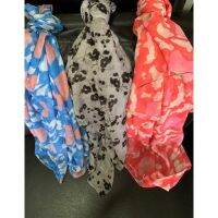 WA ผ้าพันคอ Korea scarf      แฟชั่นเกาหลี ล้อตสุดท้าย มีของพร้อมส่ง 1 ผืน ผ้าคลุมไหล่