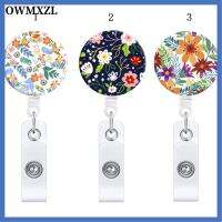 OWMXZL 3 Pack พับเก็บได้ ที่ใส่ป้ายบัตรประชาชน Nurse น่ารักน่ารักๆ ผู้ถือบัตร ID รีลป้าย คลิปปากจระเข้หมุนได้ ดอกไม้และดอกไม้ ที่ใส่ป้าย หมอนสำหรับ