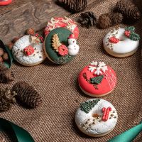 【CW】 Christmas DonutFood Decoration FakeBread ModelPhotography Props Artificial Snacks IceWindow Decor