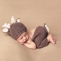 Newborn Festival Photography Props Deer Elk Design Baby Infant Knitted Costumes Hat Pants 2pcs Set Baby Photo Accessories Sets  Packs