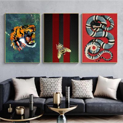 แฟชั่น Bee Tiger Head โปสเตอร์แบรนด์หรูพิมพ์บนผ้าใบภาพวาด Vintage Snake Wall Art รูปภาพสำหรับห้องนั่งเล่นตกแต่งบ้าน New