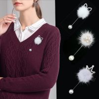 Winter Cute Rabbit Ears Real Mink Brooch Pins For Women Korean Fur Pompom Piercing Lapel Brooches Fashion Collar Jewelry Gift