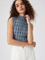 Cider Stand Collar Geometric Knitted Vest