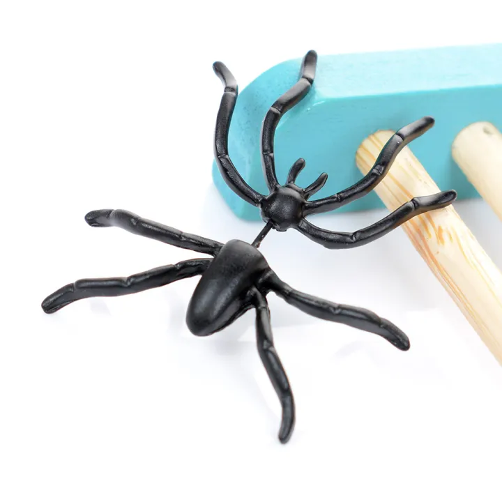 creepy-3d-spider-earrings-halloween-party-accessories-unique-halloween-spider-earrings-alternative-black-spider-earrings-quirky-stud-earrings