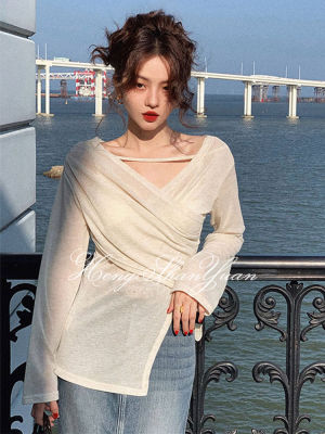 HengShanYuan เสื้อถักกันแดดแขนยาวคอวีของผู้หญิง,เสื้อถักสไตล์ฝรั่งเศสสีทึบย้อนยุคอ่อนโยนเสื้อบางๆดีไซน์แบบไขว้ฤดูร้อน