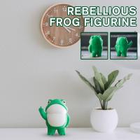 Cute Rebellious Frog Figurine Resin Frog Home Decoration J0Z7