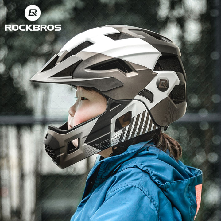 full face road helmet