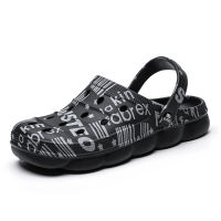 Mens Sandals Womens Mules Summer Non-slip New Hole Shoes Clogs EVA Garden Shoes Girl Boy Female Beach Flat Male Slippers