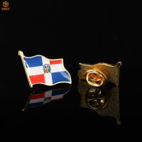 North American Dominican Republic Flag Pin Catholic Patriot Lapel Brooch Badge Pin Jewelry Accessories For Clothes