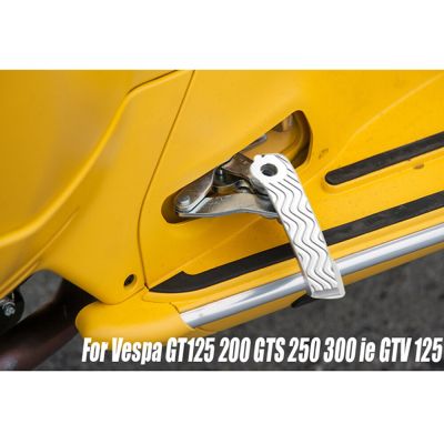 แป้นเหยียบด้านหลังชิ้นส่วนที่พักเท้ามอเตอร์ไซด์ที่พักเท้าสำหรับเท้ารถจักรยานยนต์สำหรับ VESPA GTS300 GTS250 GT60 GT GTS GTV 125 200 250 300 60