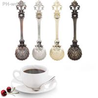 4pcs Coffee Teaspoon Vintage Milk Coffee Stirring Spoons Small Dessert Spoons Ice Cream Spoons for Home Kitchen Cafe Bar Office