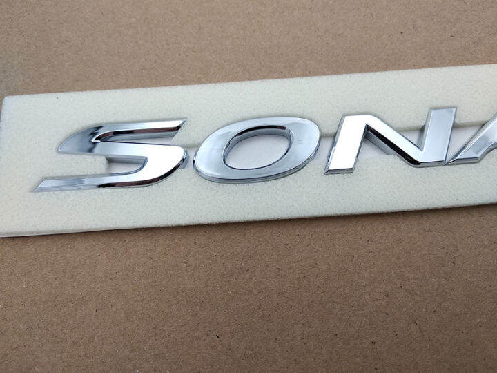 863103s000ด้านหลังลำต้นโลโก้-sonata-สัญลักษณ์สำหรับฮุนไดโซนาต้า2011-2015โลโก้ด้านหลังหางเครื่องหมายประจำตัวประชาชนสัญลักษณ์-โซนาต้า