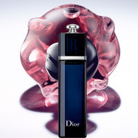 น้ำหอม ขายตรงจากฝรั่งเศส  blue charm lady กลิ่นหอมสดชื่นและติดทนนาน Dior Addict Eau Fraiche EDP100ml  สีน้ำเงิน 100ML น้ำหอม น้ำหอมดิออแท้ กลิ่นหอ ผู้หญิงเย้ายวนใจสีชมพูมติดทนนาน