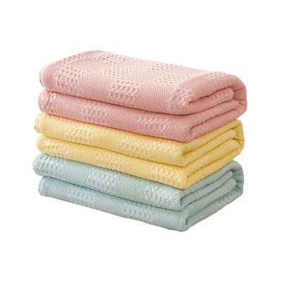 ผ้าเช็ดตัวถักผ้าฝ้ายแบบระบายอากาศได้ผ้าห่มปรับอุณหภูมิไม่ระคายเคืองผิวผ้านวมคลุมเตียงฤดูร้อน