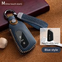 Carzy Horse Leather Car Key Case Cover for Skoda Octavia A8 MK4 Mk8 2020 2021 Seat Leon Mk4 Cupra Formentor Car Accessories