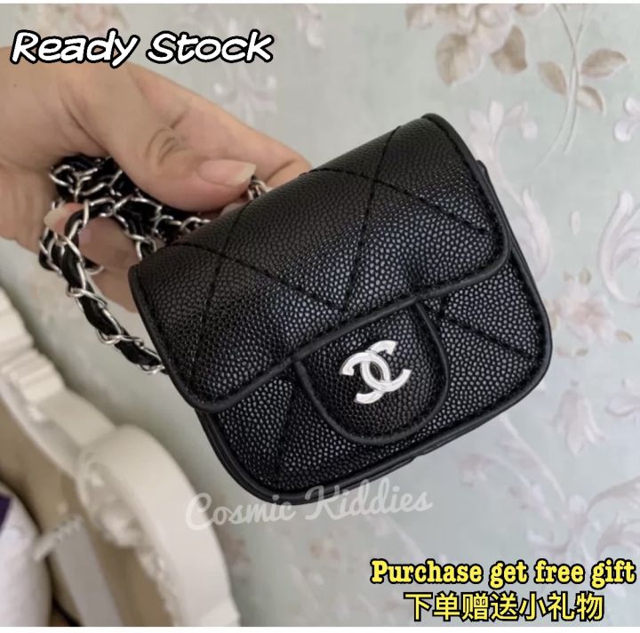 CHANEL Round Mini Small Chain Shoulder Bag Crossbody Black leather Quilted   LuLuLeBag