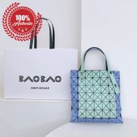 โปรโมชั่นเวลา จำกัด?ของแท้100% ?BAO BAO Issey Miyake เครื่องหมายป้องกันการปลอม The kangaroo pocket PRISM KANGAROO TOTE BAG