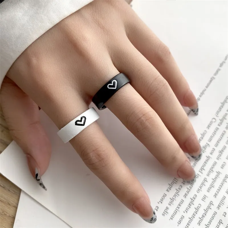 Heart shape online couple rings