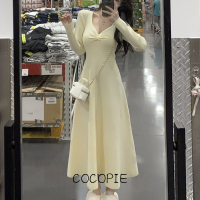 Cocopie ชุดเดรสผู้หญิง เสื้อผ้าผญสวยๆ เดรส ทันสมัย ชิค เท่ สไตล์ WLQ2300MSC 41Z231013