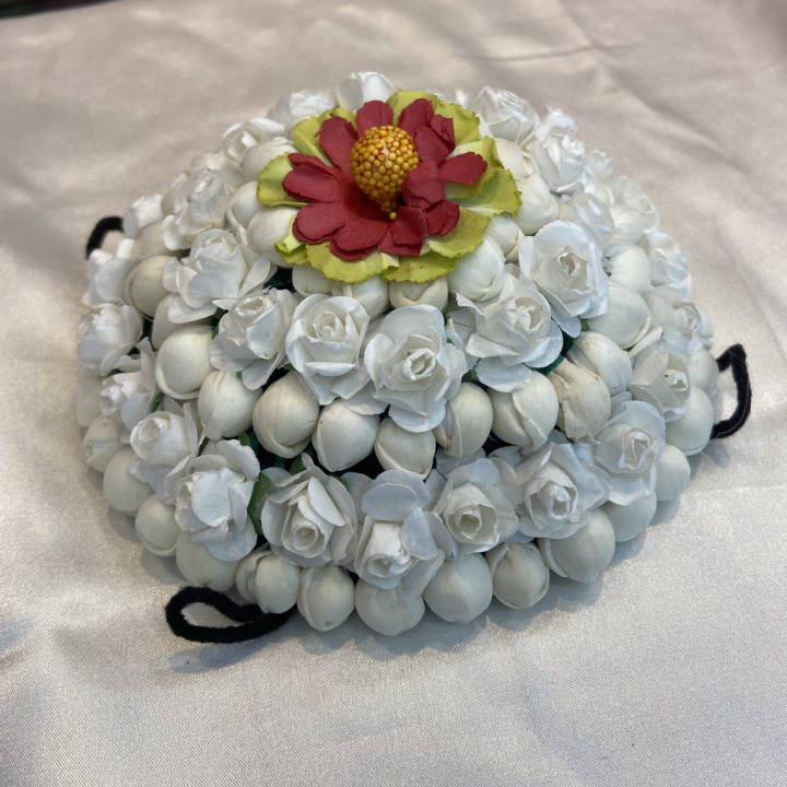 Readystock Gajra Hair Flower Full Juda Hair Bun with Artificial Jasmine (Maaligai Poo) Flowers and Roses Mad Urban | Lazada Readystock Gajra Hair Flower Full Juda Hair Bun with Artificial Jasmine (Maaligai Poo) Flowers and Roses Mad Urban | Lazada