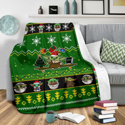 SW Blanket Grogu With Gifts Christmas Pattern Green Black Blanket 2023