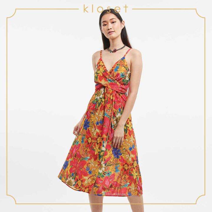 kloset-iris-printed-spaghetti-strap-dress-aw19-d002-เสื้อผ้าผู้หญิง-เสื้อผ้าแฟชั่น-เดรสแฟชั่น-เดรสสายเดี่ยว-เดรสผ้าพิมพ์