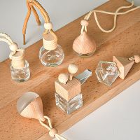 【YF】℡  Perfume Bottles with Wood Lid 8ml Car Air Fragrance Pendant Frosted Glass Bottle