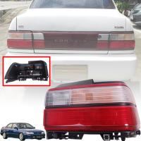 โคมไฟท้าย เสื้อไฟท้าย ข้างขวา รุ่น โตโยต้า โคโรล่า TOYOTA COROLLA AE101 AE102 ปี 1992-1995 ( สามห่วง ) ไม่รวมชุดหลอดไฟ และสายไฟ สีแดง ขาว