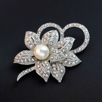 Rhinestone เข็มกลัดดอกไม้ VINTAGE Pearl เข็มกลัด Corsage Pin สำหรับงานแต่งงานของผู้หญิงจัดเลี้ยงเข็มกลัด Pins เครื่องประดับ gifts