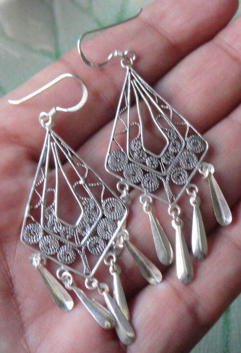 thai-nice-identity-design-dangle-earrings-sterling-silver-beautiful-gift-lovely-เอกลักษณ์ไทยสวยงามลวดลายไทยเท่ตำหูเงินสเตอรลิงซิลเวอรใช้สวยของฝากที่มีคุณค่า-ฺ