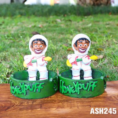 [COD] Booth cross-border new mini resin green ashtray astronaut playing guitar wholesale