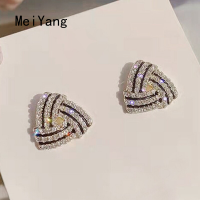 MeiYang เกาหลีแฟชั่นอารมณ์บุคลิกภาพสามเหลี่ยมต่างหูเพชรสำหรับผู้หญิง Light Luxury Zircon Stud Earrings