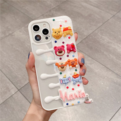 สเตอริโอครีมตุ๊กตาเคสโทรศัพท์สำหรับ iPhone13/11/12Pro สีขาวน่ารักเคสโทรศัพท์สำหรับ iPhonex/xr/xsmax สเตอริโอตุ๊กตาหมีเคสโทรศัพท์สำหรับ iPhone7/8