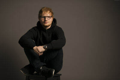 โปสเตอร์ Ed Sheeran เอ็ด ชีแรน Music Band Poster รูปภาพ โปสเตอร์ขนาดใหญ่ ของสะสม ของแต่งบ้าน ของแต่งห้อง โปสเตอร์แต่งห้อง โปสเตอร์ติดผนัง 77poster