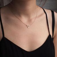 Simple Classic Fashion Charm Necklace Metal Triangle Pendant Necklaces Ladies Gift Jewelry Wholesale