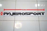 V2ป้ายตัวอักษร MITSUBISHI PAJEROSPORT พลาสติกสีดำ สำหรับติดฝากระโปรงหน้า ขนาด 52.8x3.2cm ติดตั้งด้วยเทปกาวสองหน้าด้านหลัง